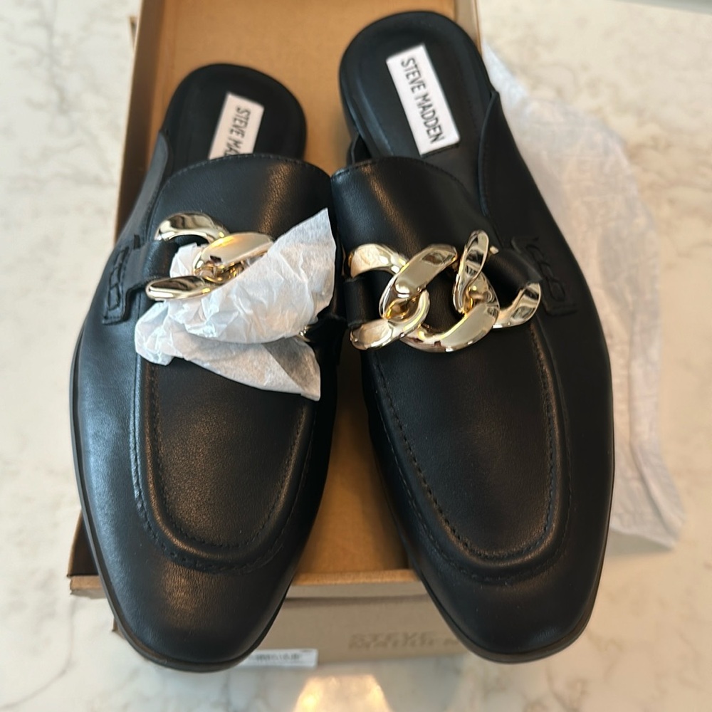 NWB Steve Madden Cally Loafer